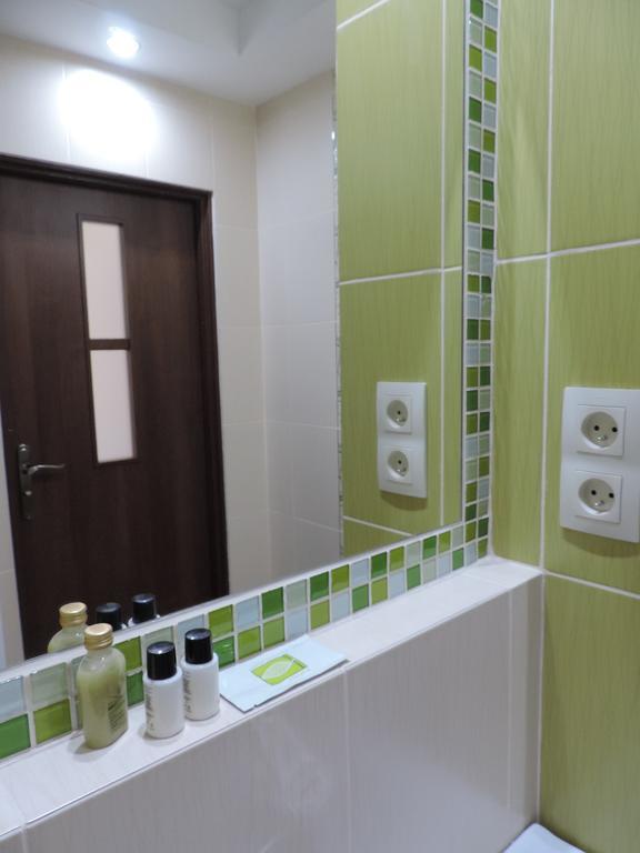 Apartament Green Кросно Екстериор снимка